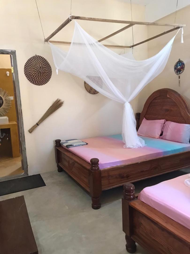 Mohammed Bungalows And Restaurant มาเทมวu ภายนอก รูปภาพ